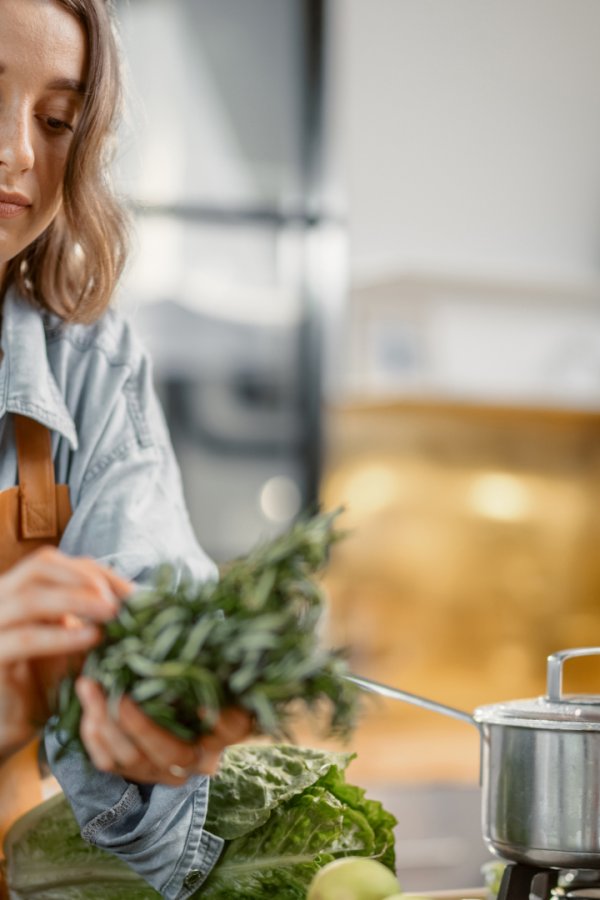 women cooking healthy meal in the kitchen